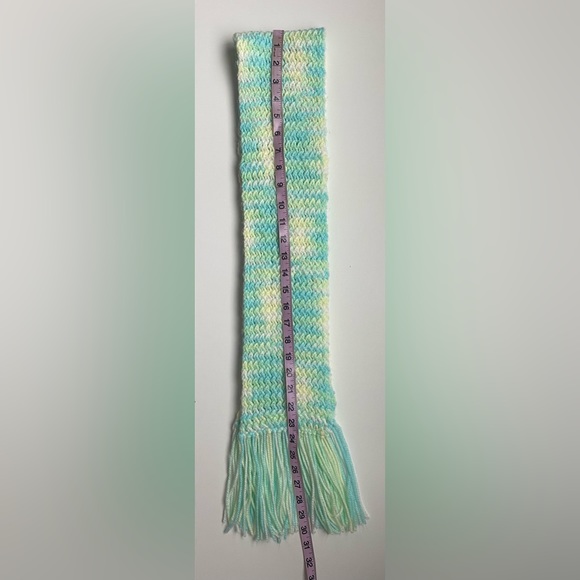 Winter Knit Aqua Scarf - Picture 3 of 4